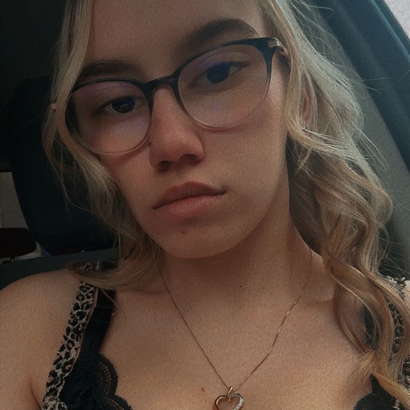 brummdanyelle